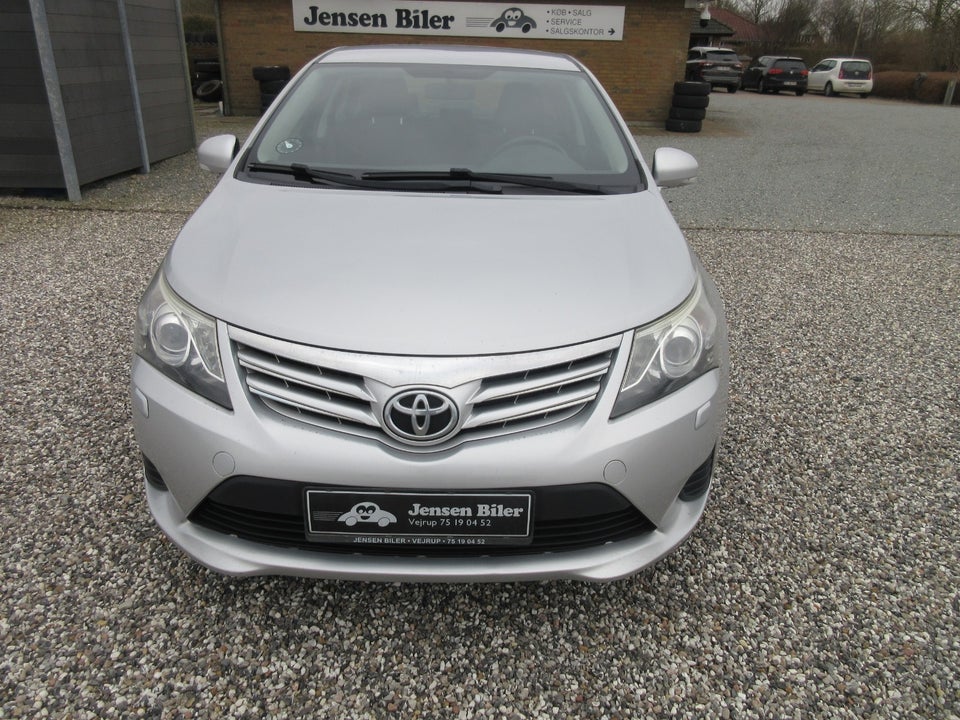 Toyota Avensis 1,6 VVT-i T1 4d