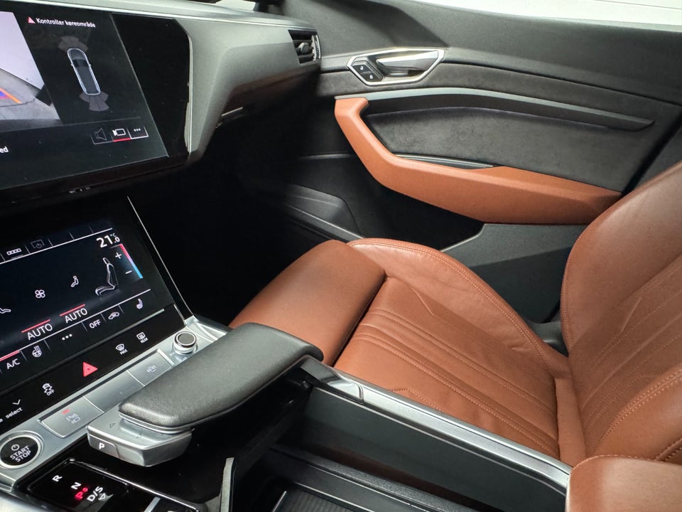 Audi e-tron 55 Prestige quattro 5d