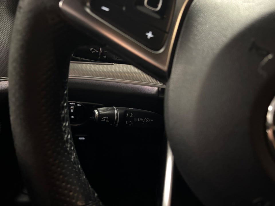Mercedes E220 d 2,0 AMG Line stc. aut. Van 5d