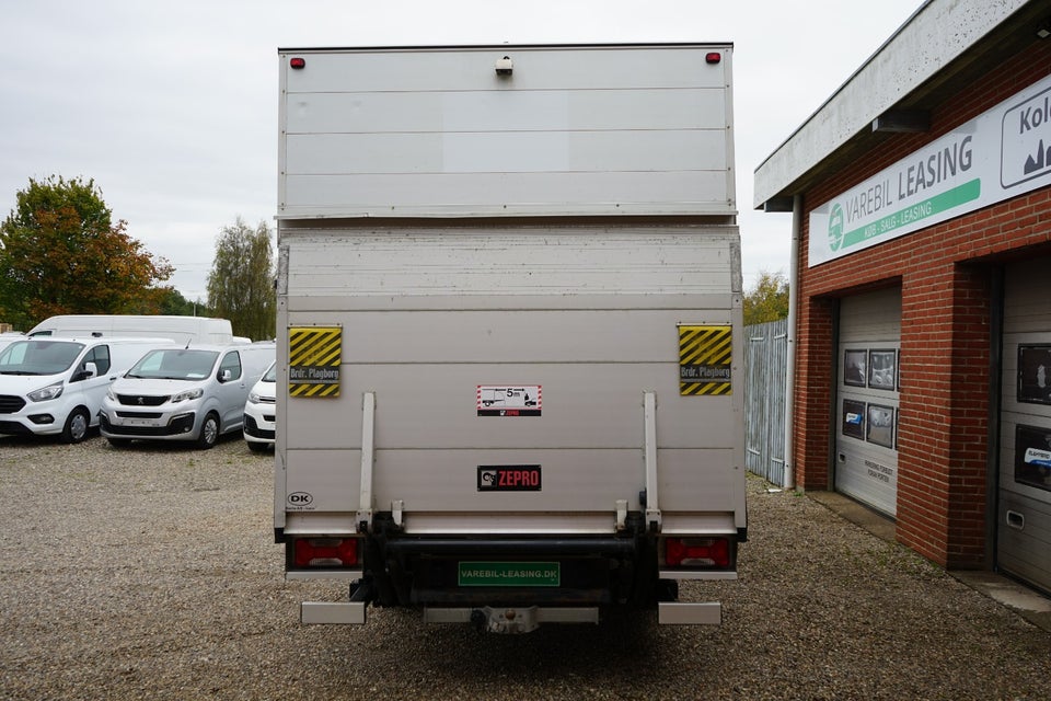 Iveco Daily 2,3 35S16 Alukasse m/lift AG8 2d