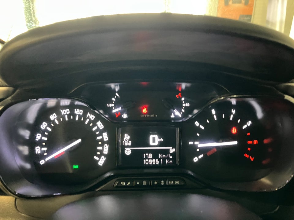 Citroën C3 1,2 PureTech 82 Shine 5d