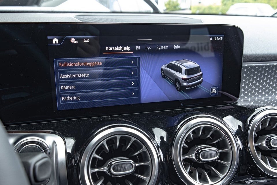 Mercedes EQB300 Progressive 4Matic 5d