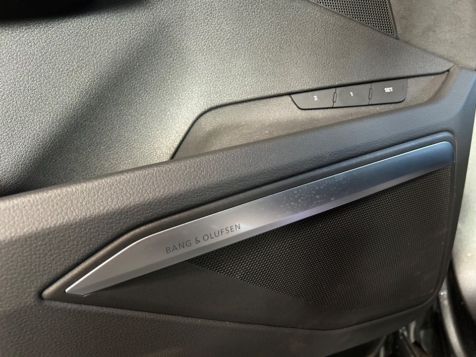 Audi e-tron S Sportback quattro 5d