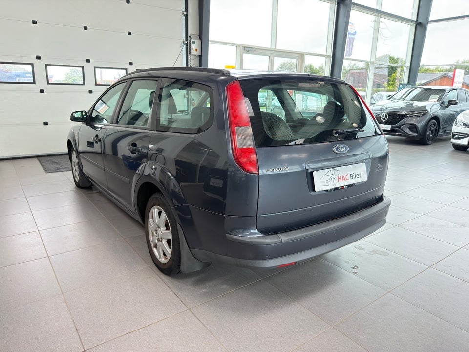 Ford Focus 1,6 Trend 100 4d