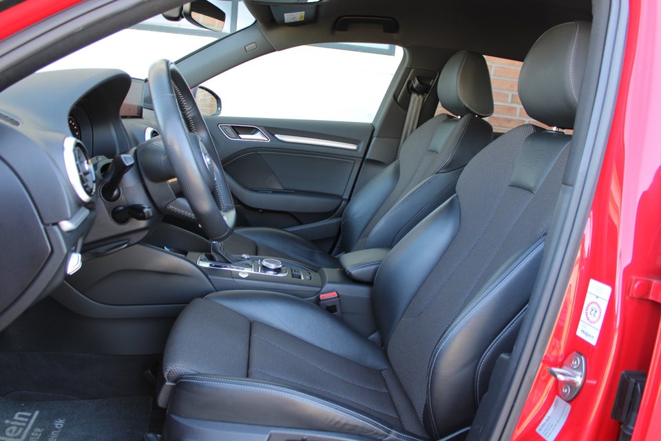 Audi A3 1,4 e-tron S-line Sportback S-tr. 5d