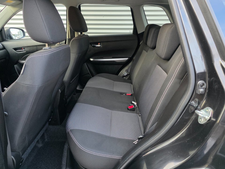 Suzuki Vitara 1,4 Boosterjet Active 5d