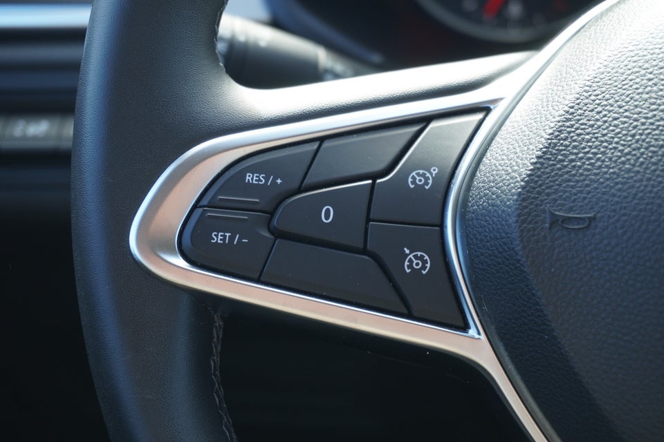 Renault Captur 1,0 TCe 100 Zen 5d