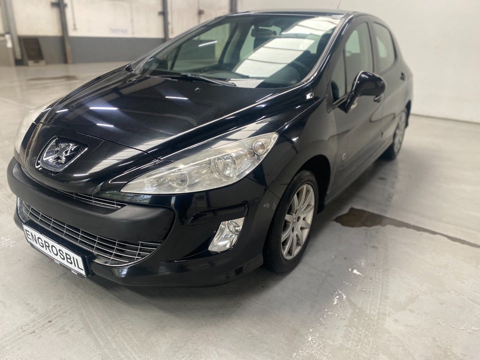 Peugeot 308 1,6 HDi 92 Comfort+ 5d