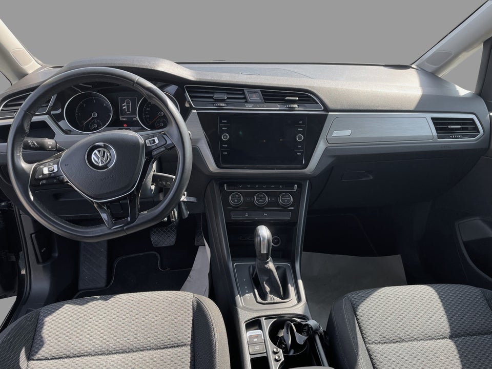 VW Touran 2,0 TDi 115 Comfortline DSG 7prs 5d