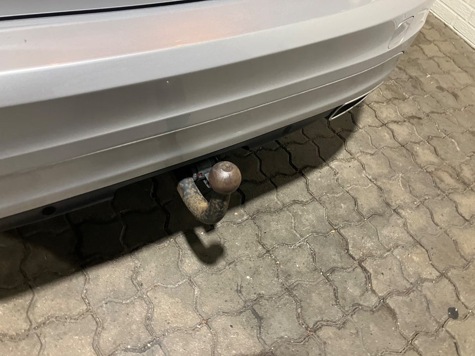 Volvo V60 2,0 D4 190 Summum aut. 5d