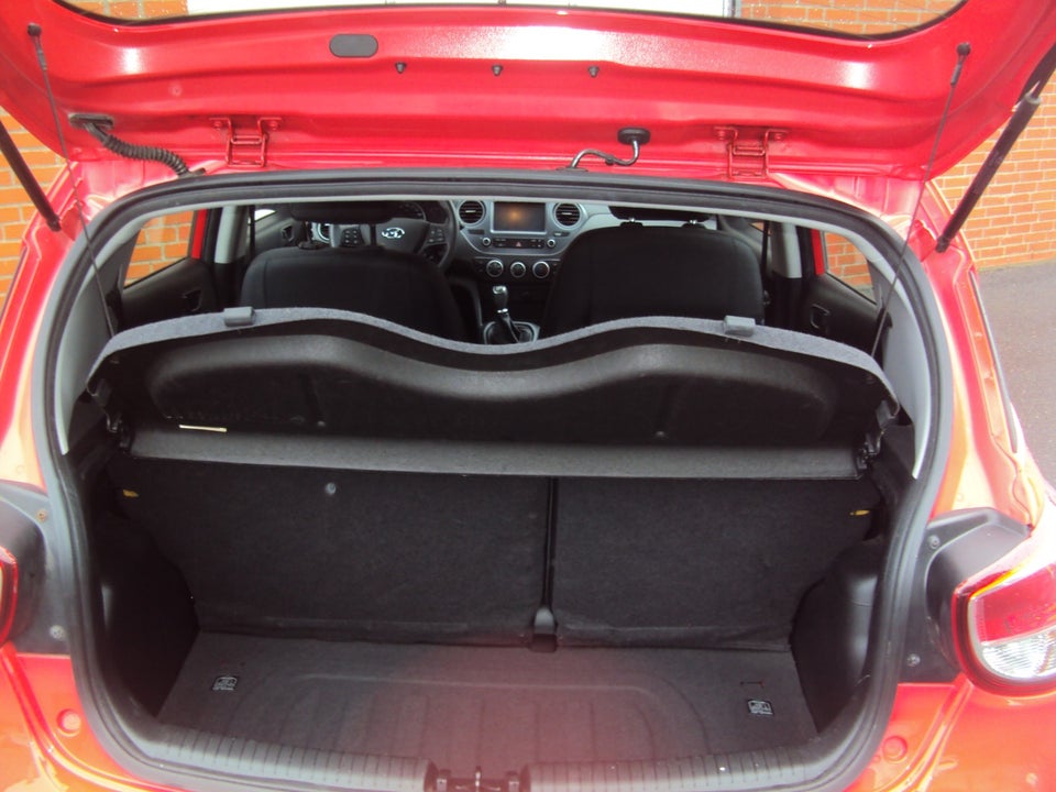 Hyundai i10 1,0 Touch 5d