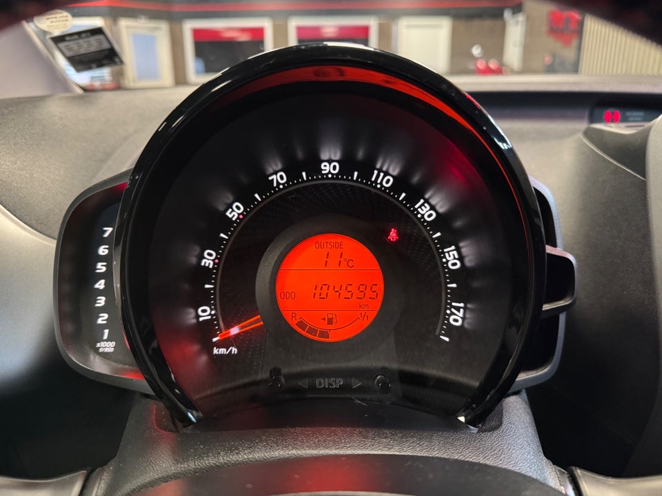 Toyota Aygo 1,0 VVT-i x-pression 5d