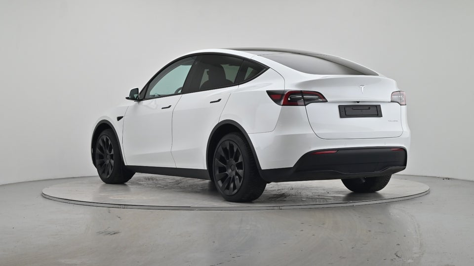 Tesla Model Y Long Range AWD 5d