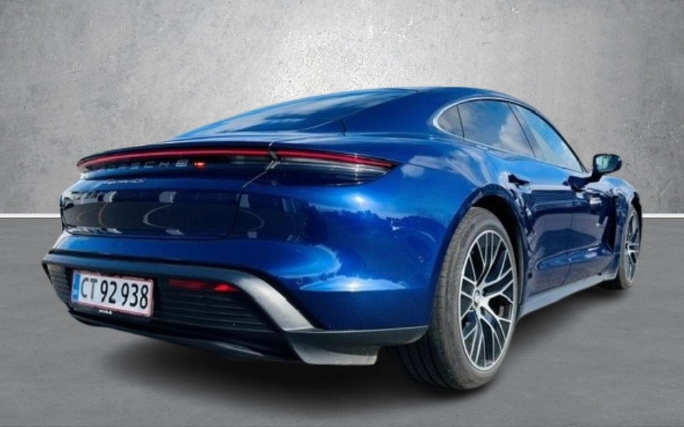 Porsche Taycan 4S 4d