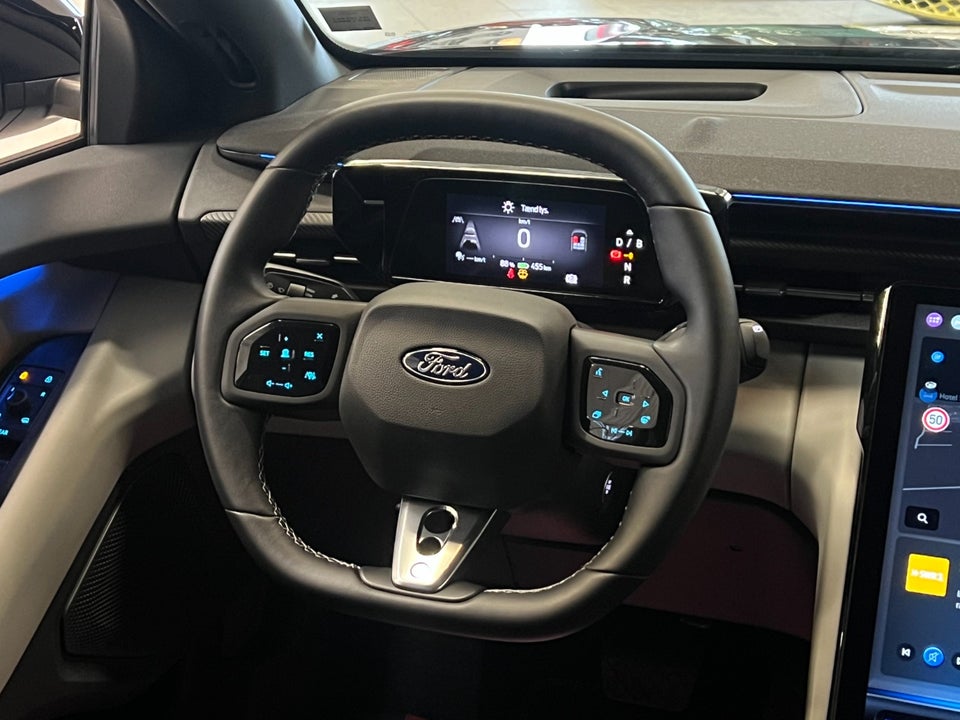 Ford Capri 77 Premium Extended Range 5d