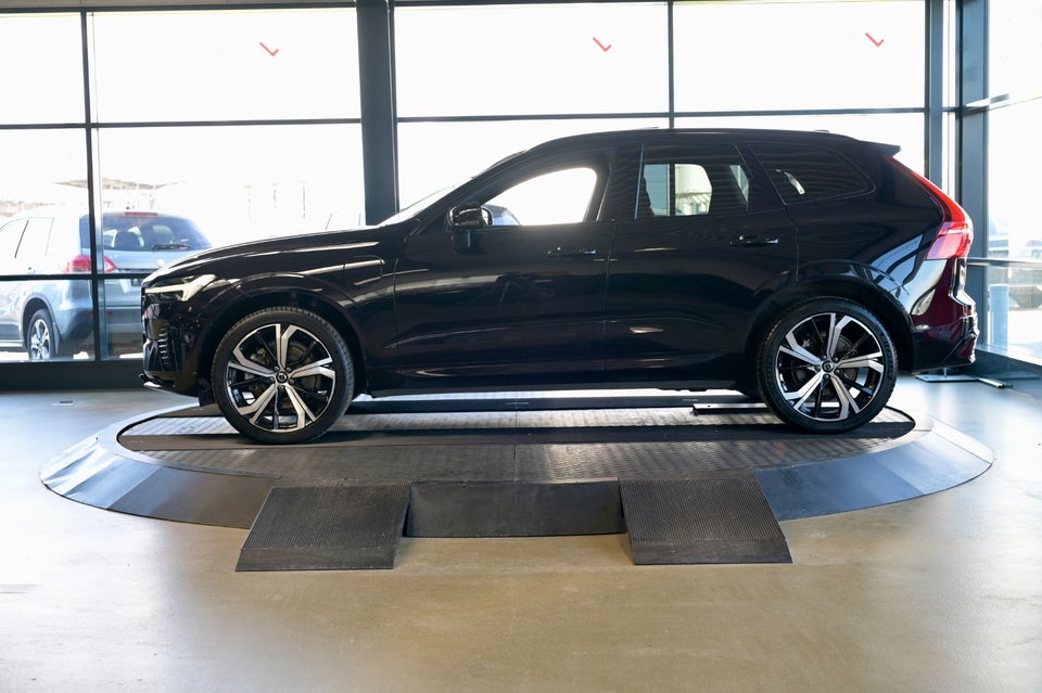 Volvo XC60 2,0 T8 ReCharge Ultimate Dark aut. AWD 5d