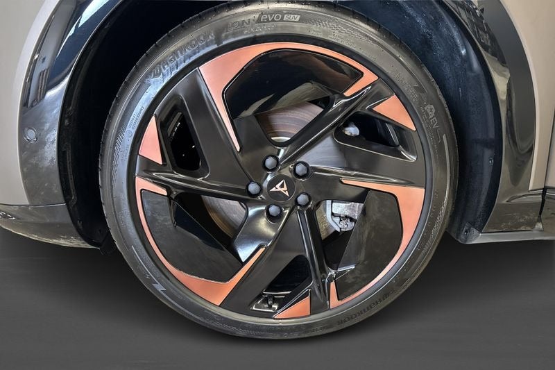 Cupra Tavascan 77 Adrenaline 5d