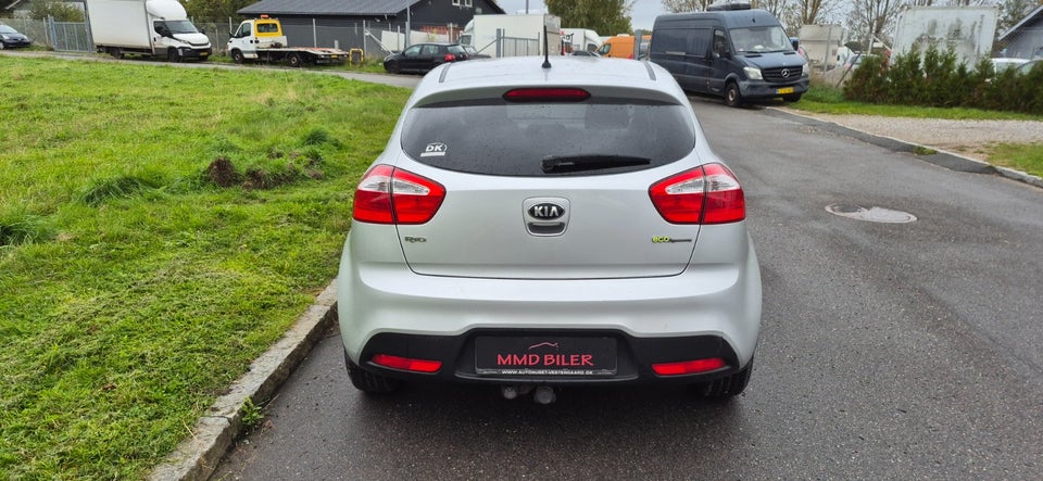 Kia Rio 1,2 CVVT Premium 5d