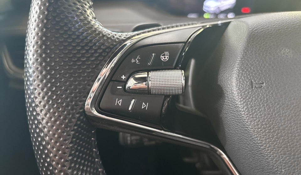 Skoda Enyaq 60 iV Sportline 5d