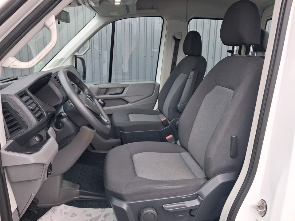 VW Crafter 35 2,0 TDi 177 Db.Kab m/lad L3