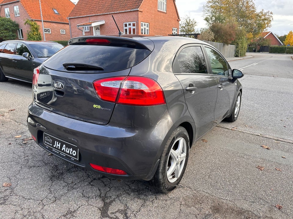 Kia Rio 1,2 CVVT World Cup 5d