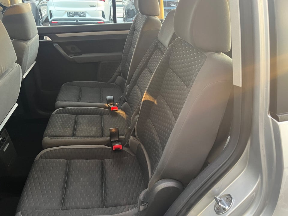 VW Touran 1,9 TDi 105 BlueMotion 7prs 5d