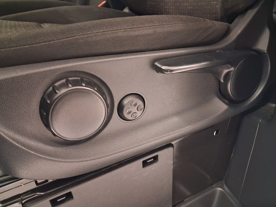 Mercedes Vito 114 2,0 CDi Kassevogn aut. L RWD