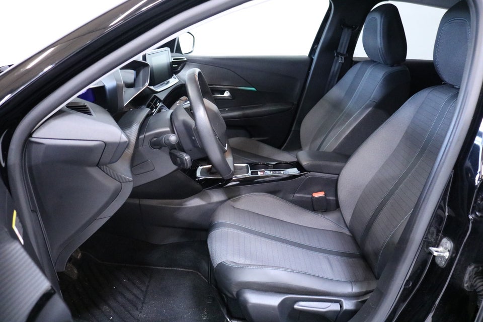 Peugeot 208 1,2 PureTech 100 Allure Pack 5d