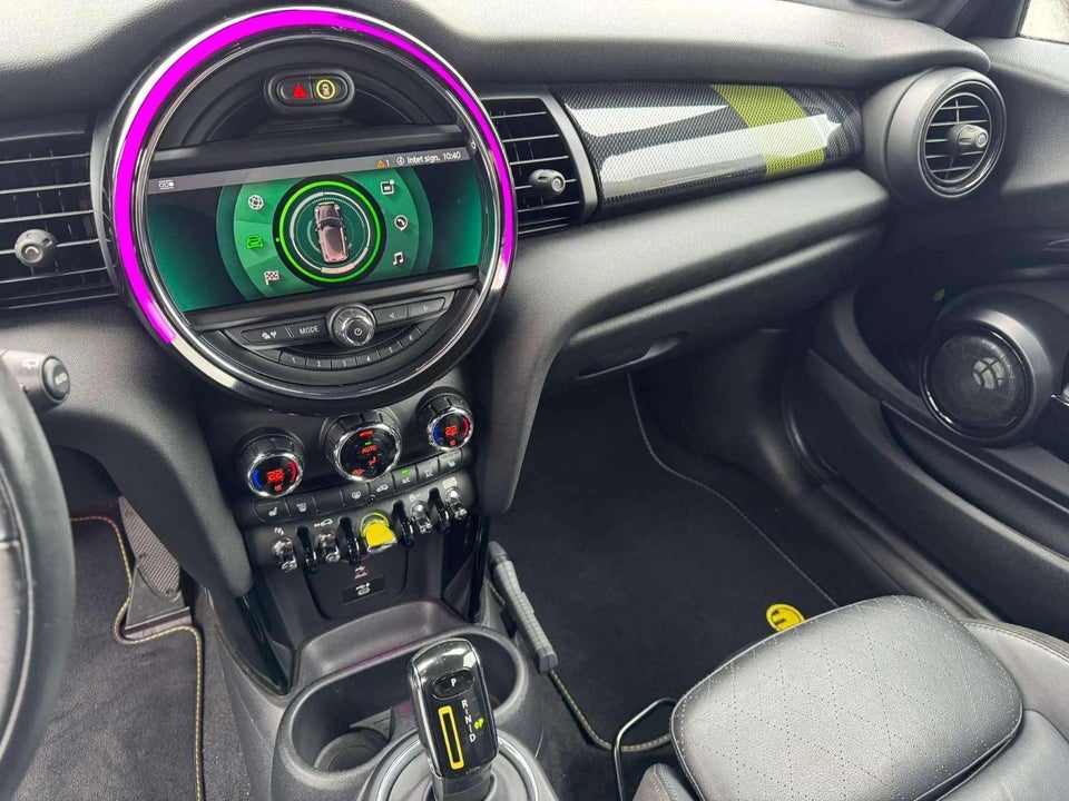 MINI Cooper SE Maximise 3d