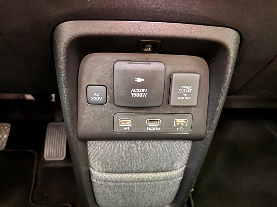 Honda e Advance 5d