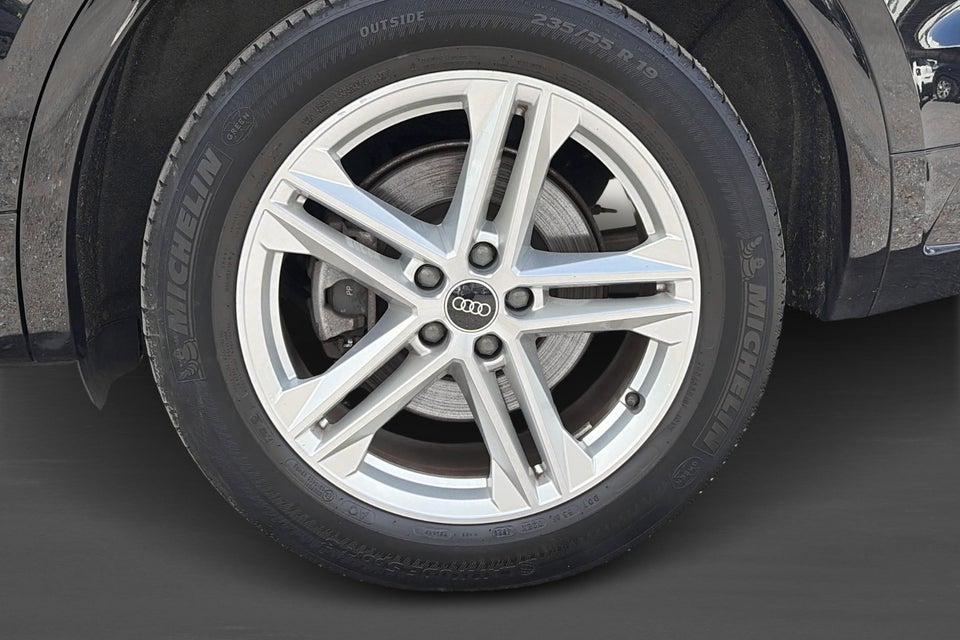 Audi Q5 50 TFSi e S-line quattro S-tr. 5d