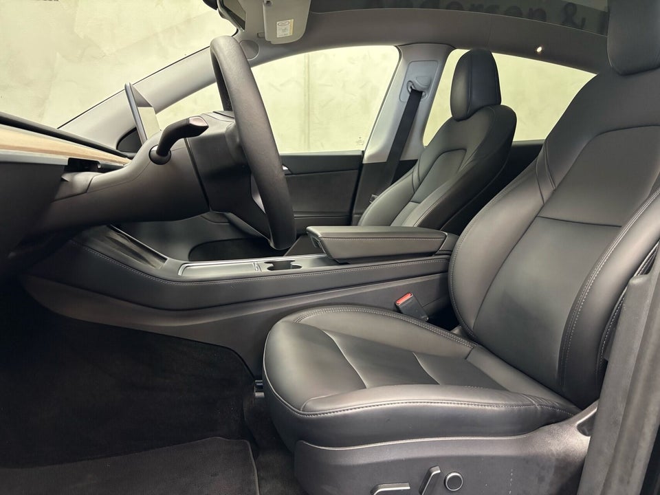 Tesla Model Y Performance AWD 5d