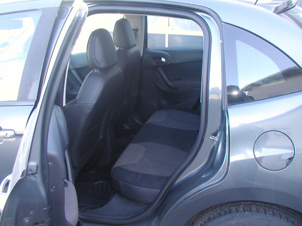 Citroën C3 1,6 BlueHDi 100 Seduction Upgrade 5d