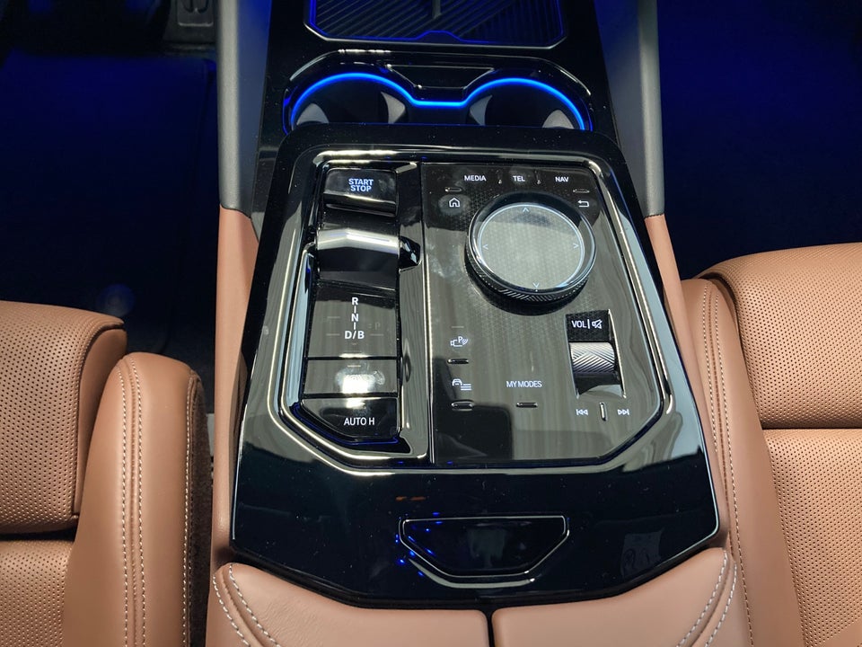 BMW i5 eDrive40 Fully Charged M-Sport 4d