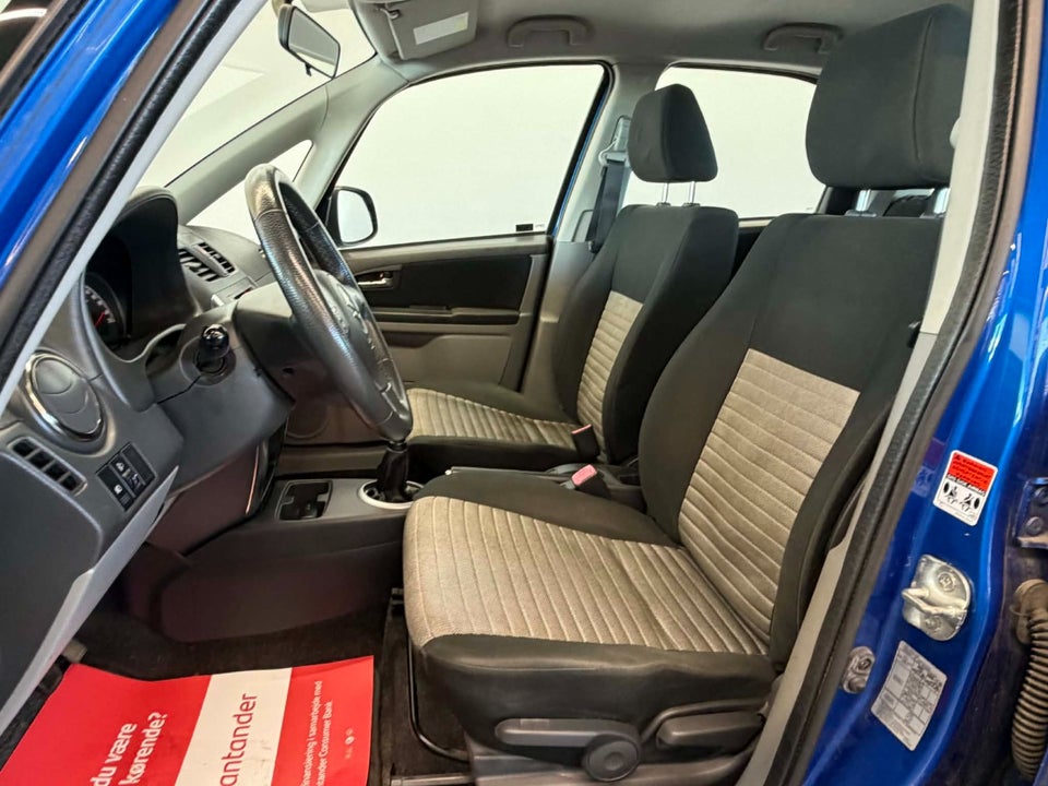 Suzuki SX4 1,6 CombiBack Exclusive 5d