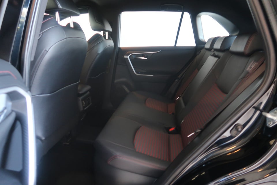 Toyota RAV4 2,5 Plug-in Hybrid Active Comfort AWD-i 5d