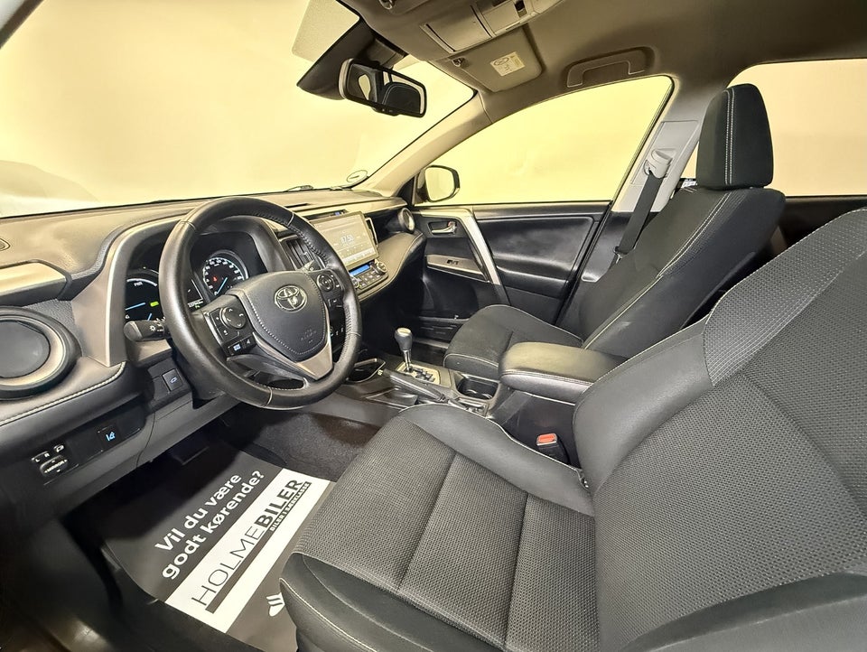 Toyota RAV4 2,5 Hybrid H3 MDS 5d