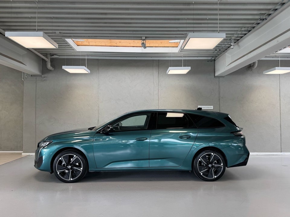 Peugeot e-308 54 Allure SW 5d