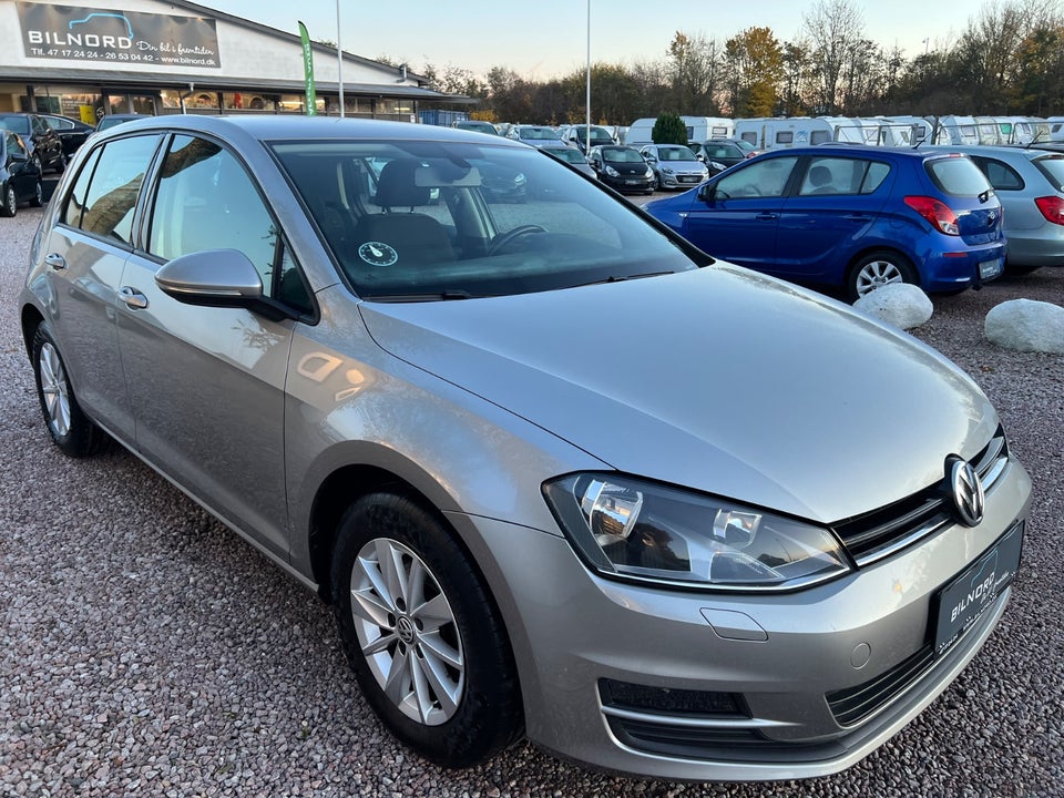 VW Golf VII 1,4 TSi 122 Comfortline BMT 5d