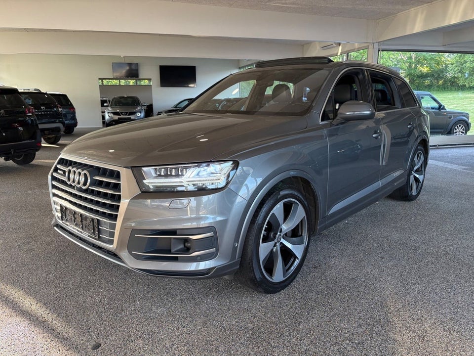 Audi Q7 3,0 TDi 272 quattro Tiptr. 7prs 5d