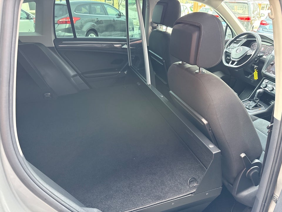 VW Tiguan 2,0 TDi 150 Highline DSG Van 5d