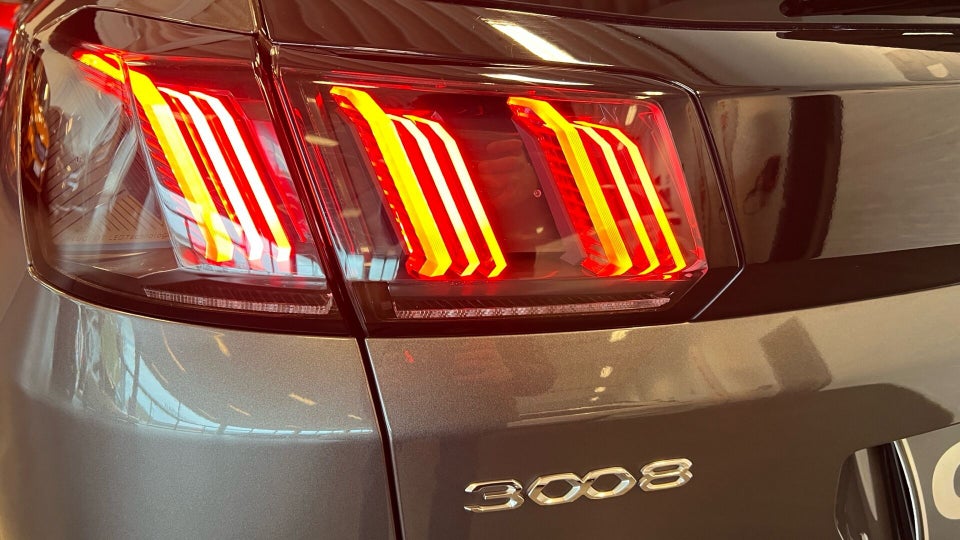 Peugeot 3008 1,6 Hybrid First GT EAT8 5d