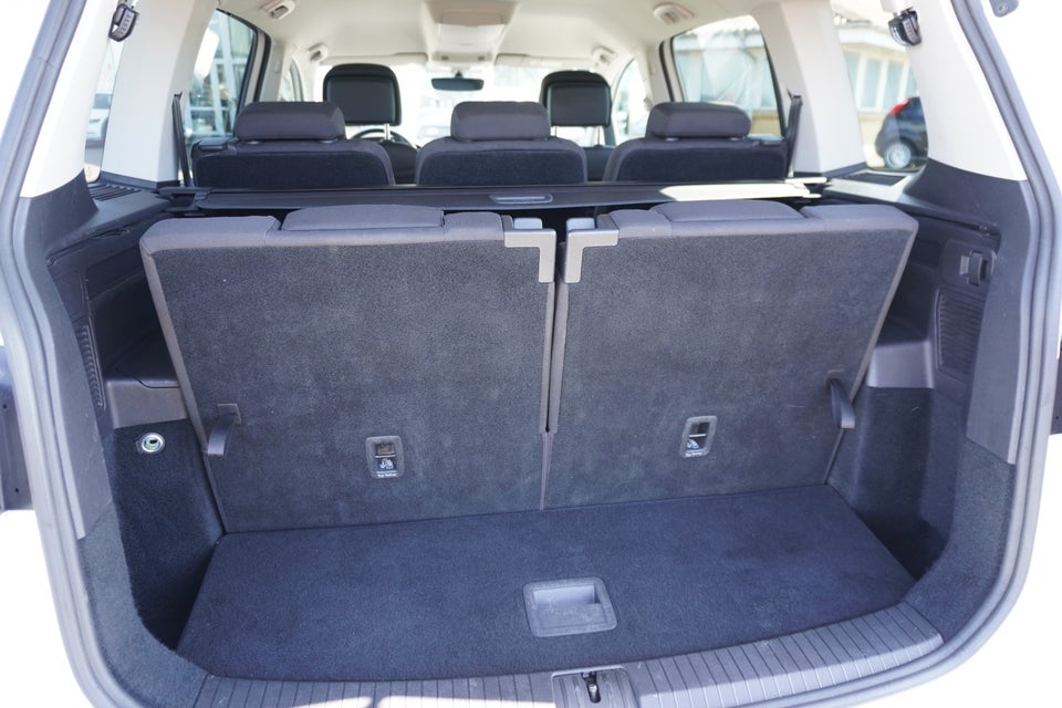 VW Touran 1,5 TSi 150 Comfortline Family DSG 7prs 5d