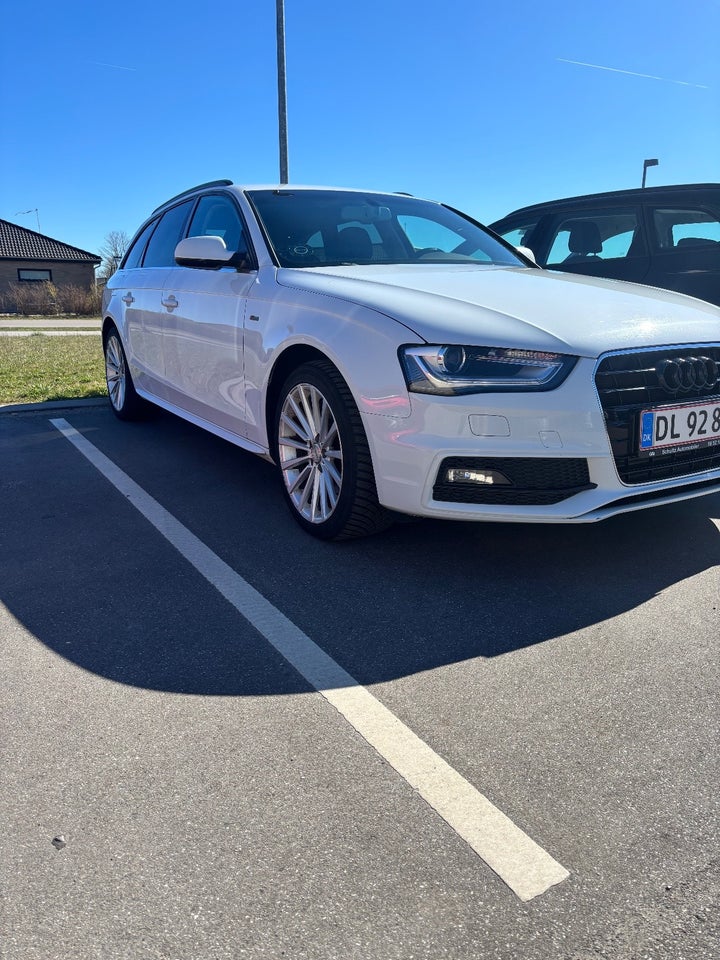 Audi A4 2,0 TDi 150 S-line Avant Multitr. 5d
