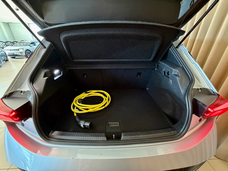 Cupra Born 58 High 5d