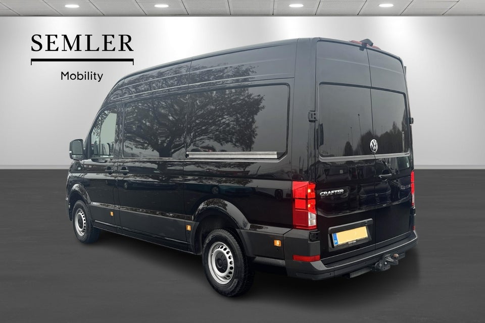 VW Crafter 35 2,0 TDi 177 Kassevogn L3H3 aut.