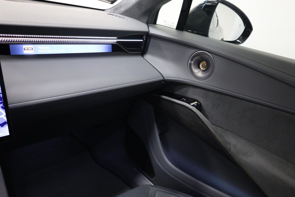 Lotus Eletre 5d