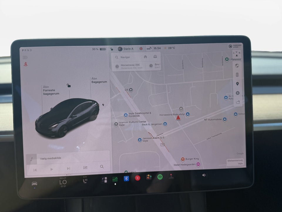Tesla Model 3 Long Range AWD 4d