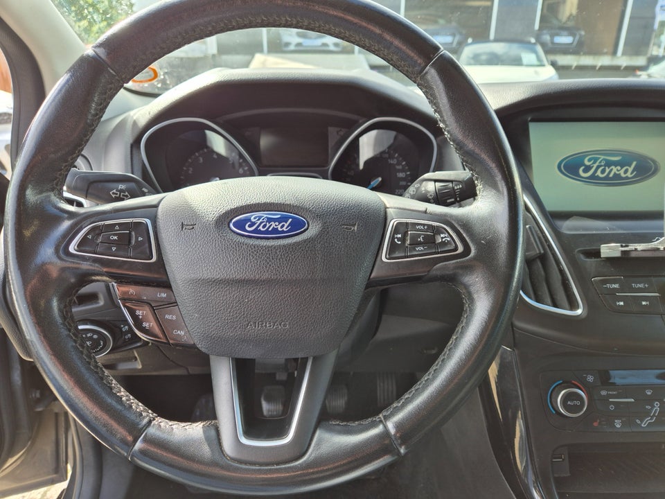 Ford Focus 1,0 SCTi 125 Business stc. 5d