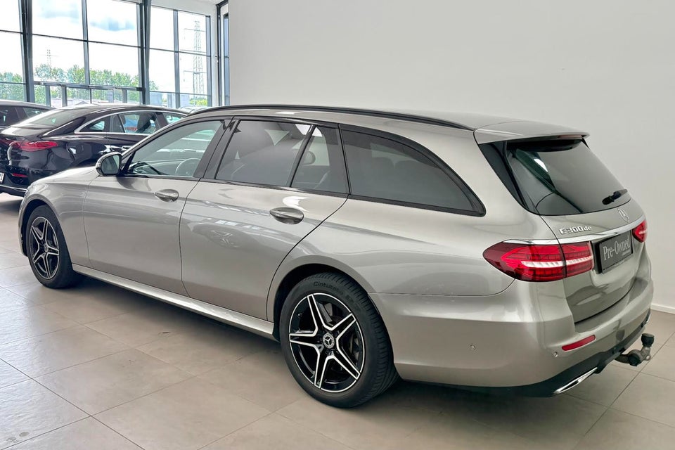 Mercedes E300 de 2,0 AMG Line stc. aut. 5d